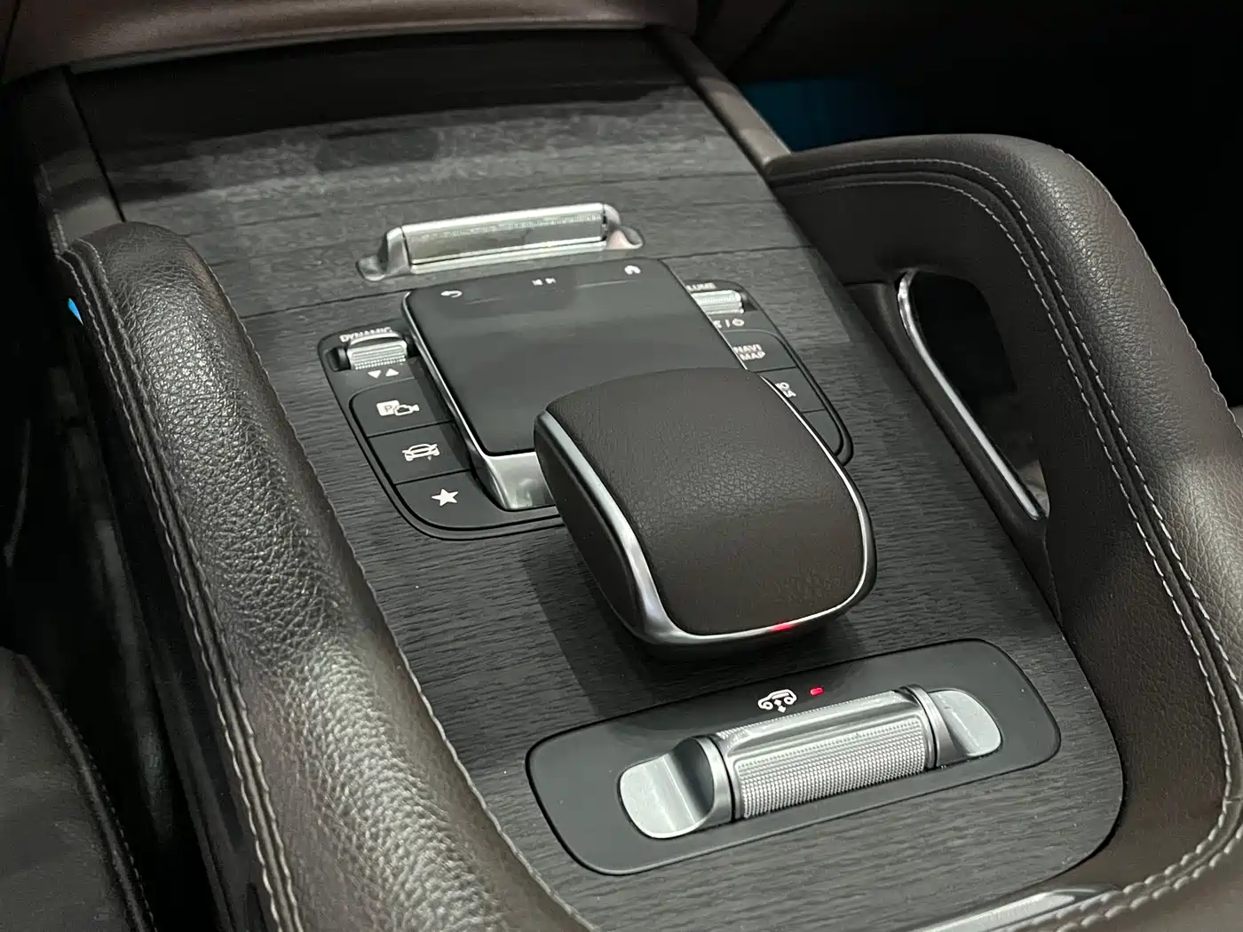 Mercedes-Benz GLE 2021 GLE 450 4MATIC Luxury фото 14