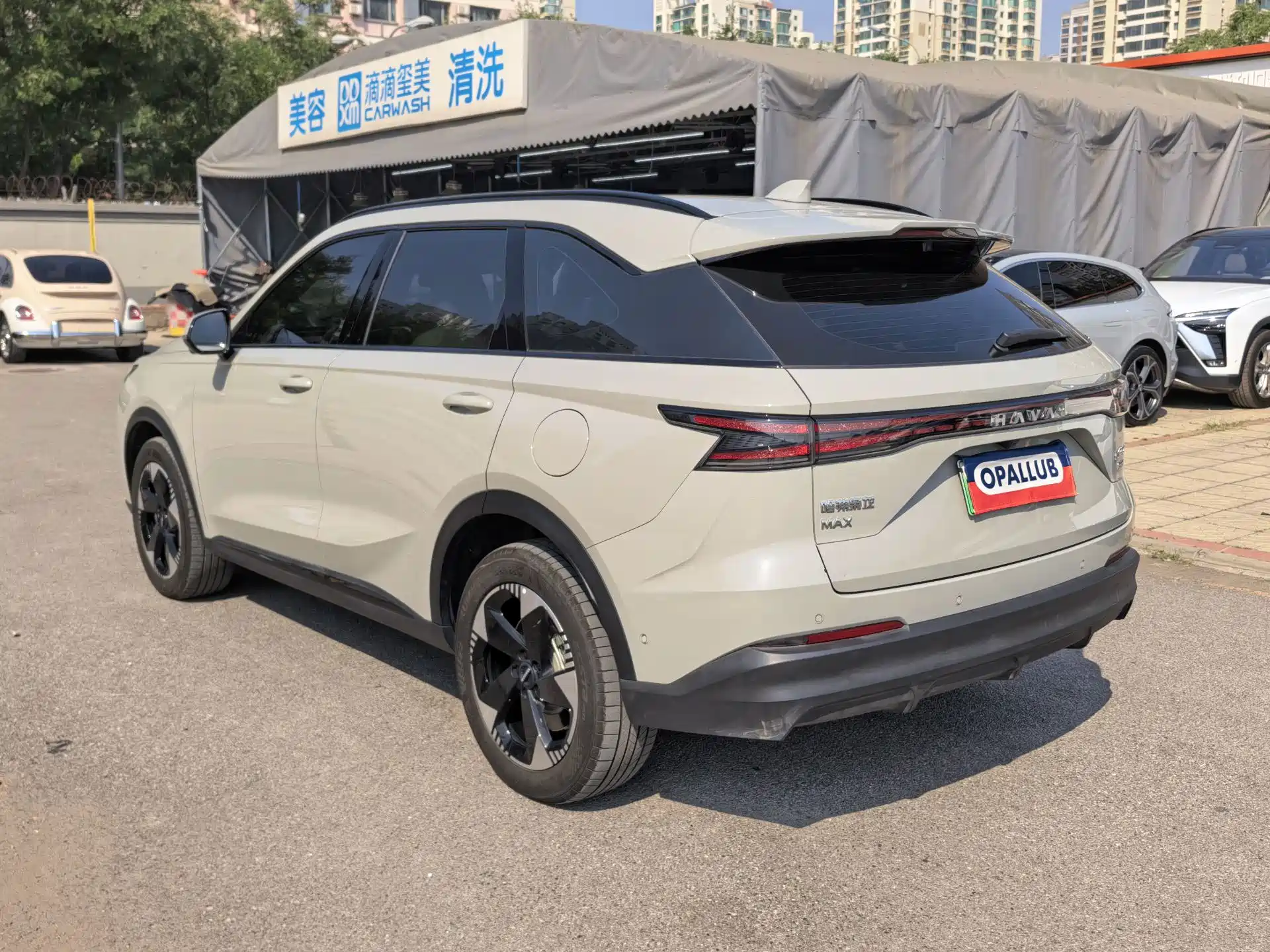 Photo 4 - Haval Xiaolong MAX