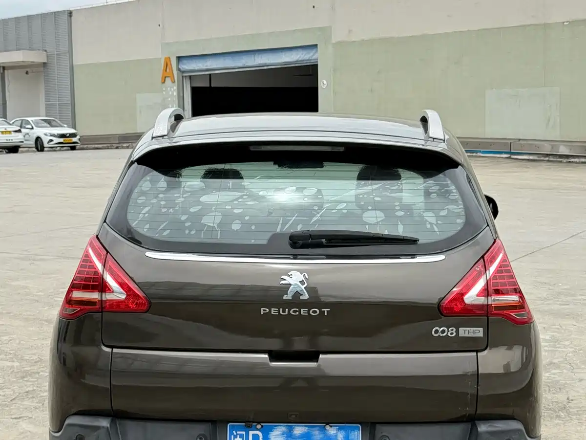 Peugeot 3008 2013 1.6THP Automatic Prestige Edition фото 4