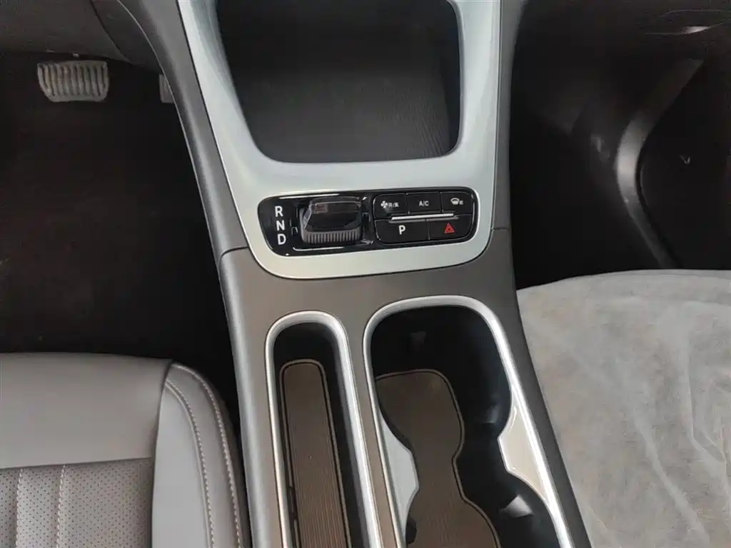 Geely Galaxy Starry Wish 2026 Edition 310km Youth Version фото 14