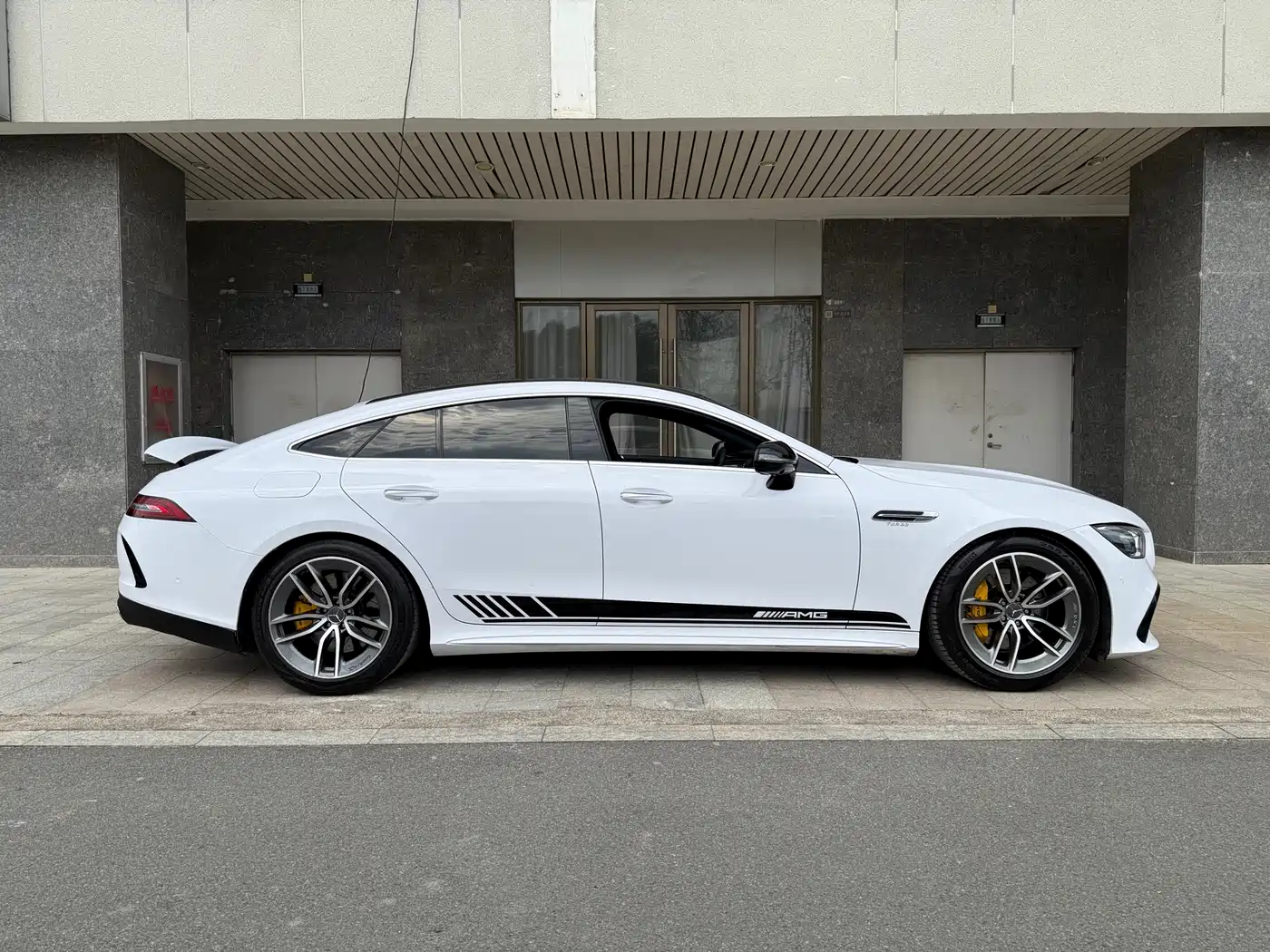 Mercedes-Benz AMG GT 2019 AMG GT 50 4-Door Coupe фото 5