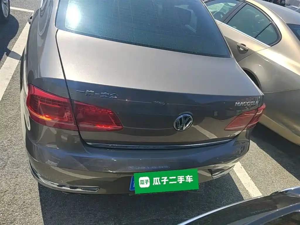 Volkswagen Magotan 2015 Facelift 1.8TSI Luxury фото 6