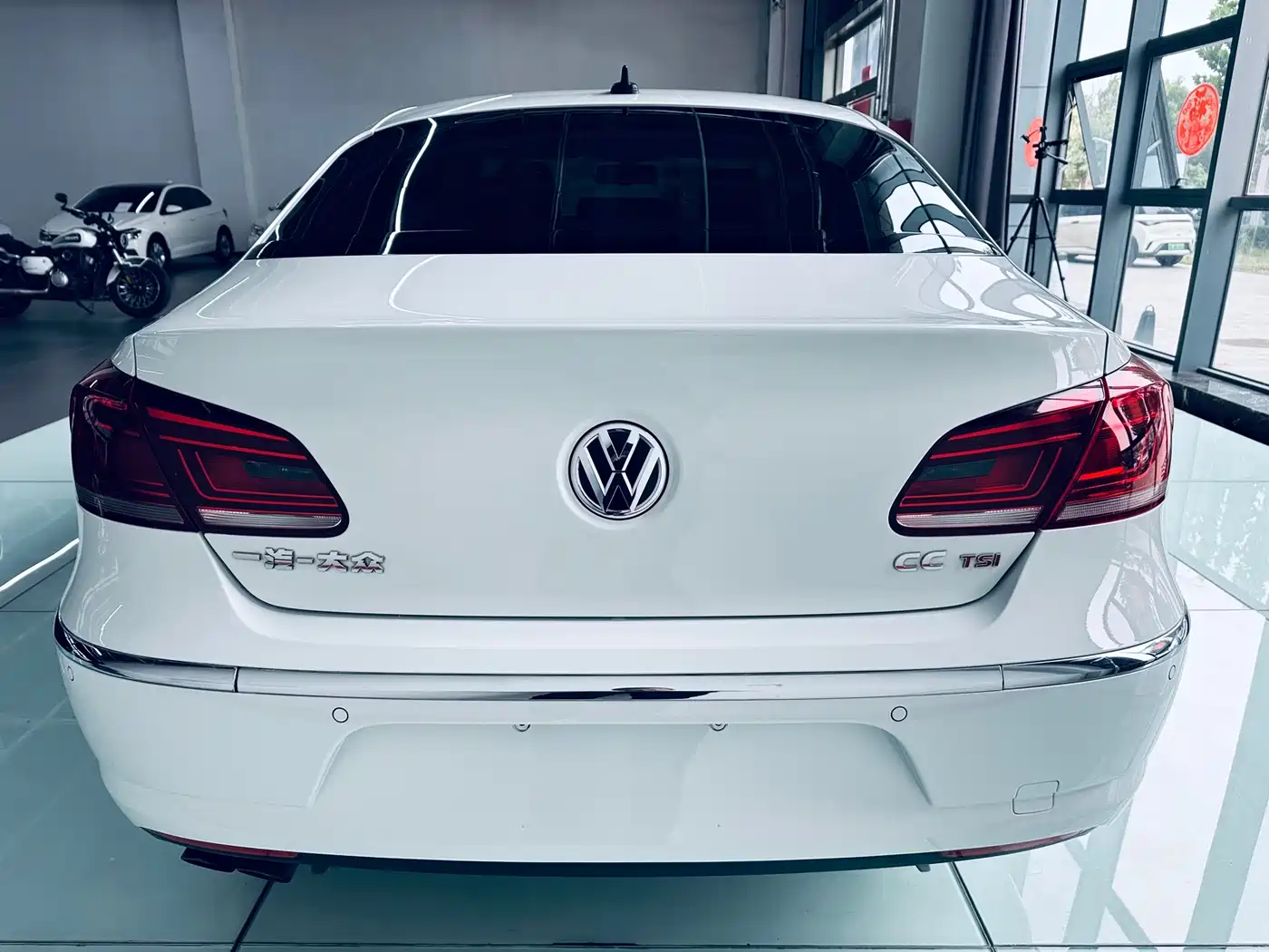 Volkswagen FAW-Volkswagen CC 2015 2.0TSI Luxury фото 5