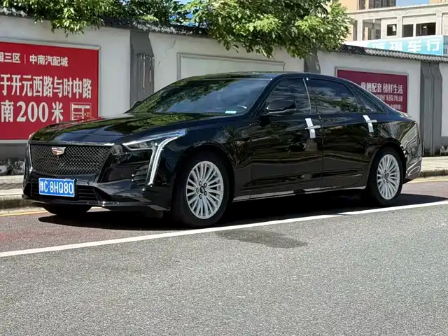 Cadillac CT6 2022