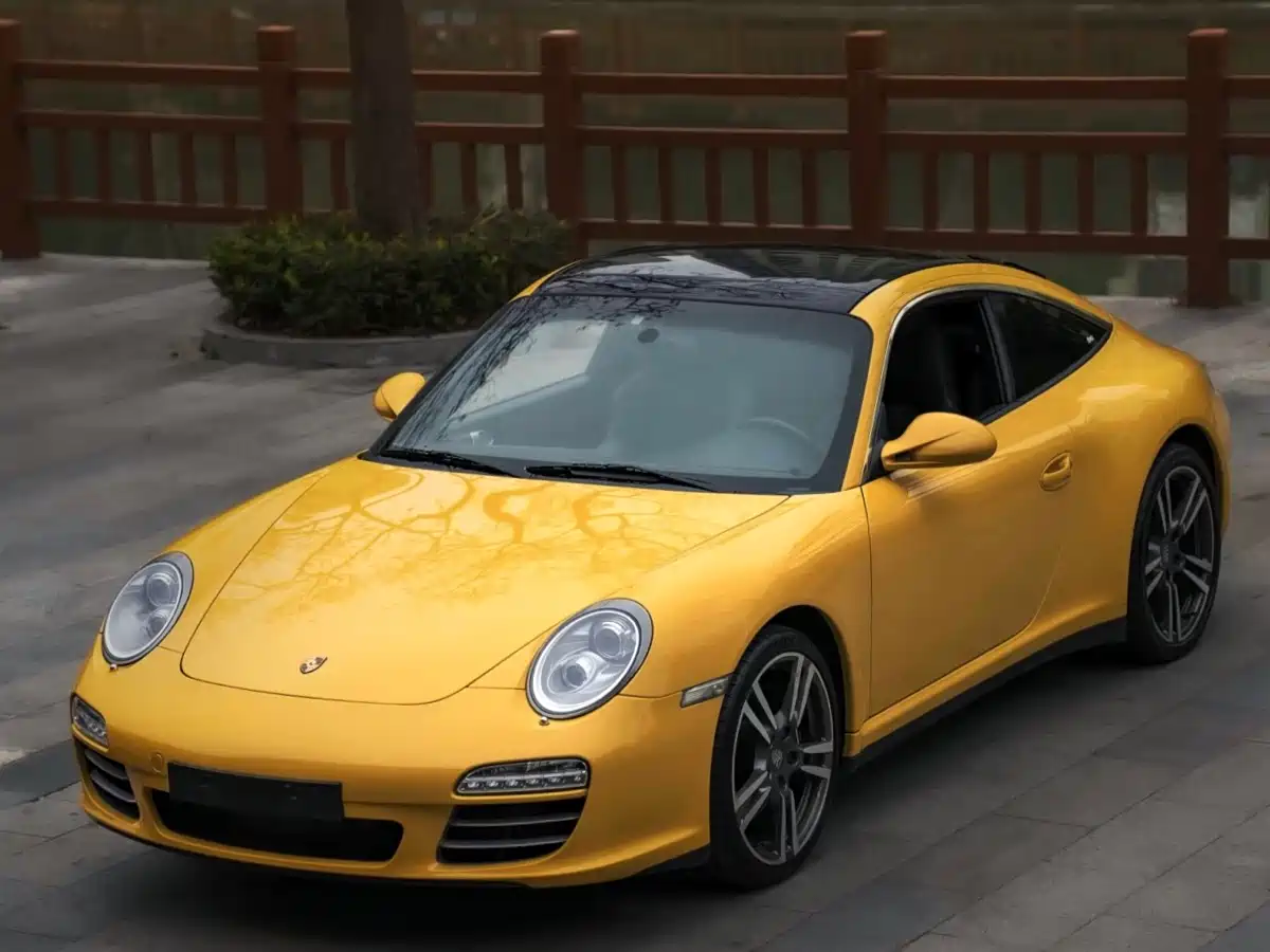 Porsche 911 2010 Targa 4 3.6L фото 7