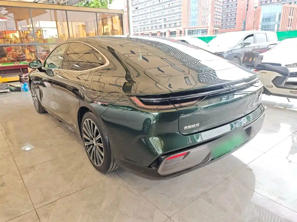 Geely Galaxy Galaxy Xingyao 8 2025 130km EM-P Starship Edition фото 5