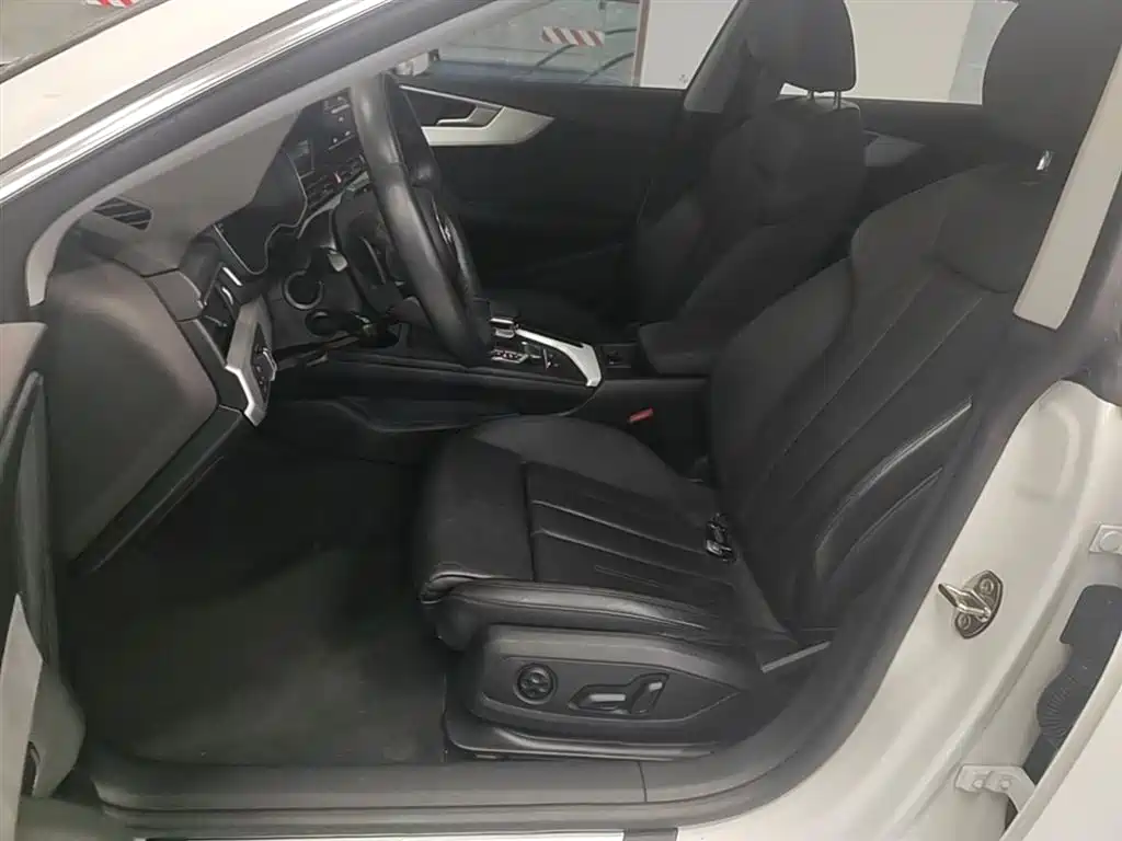 Audi A5 (Import) 2021 Sportback 40 TFSI quattro Luxury Elegance фото 15