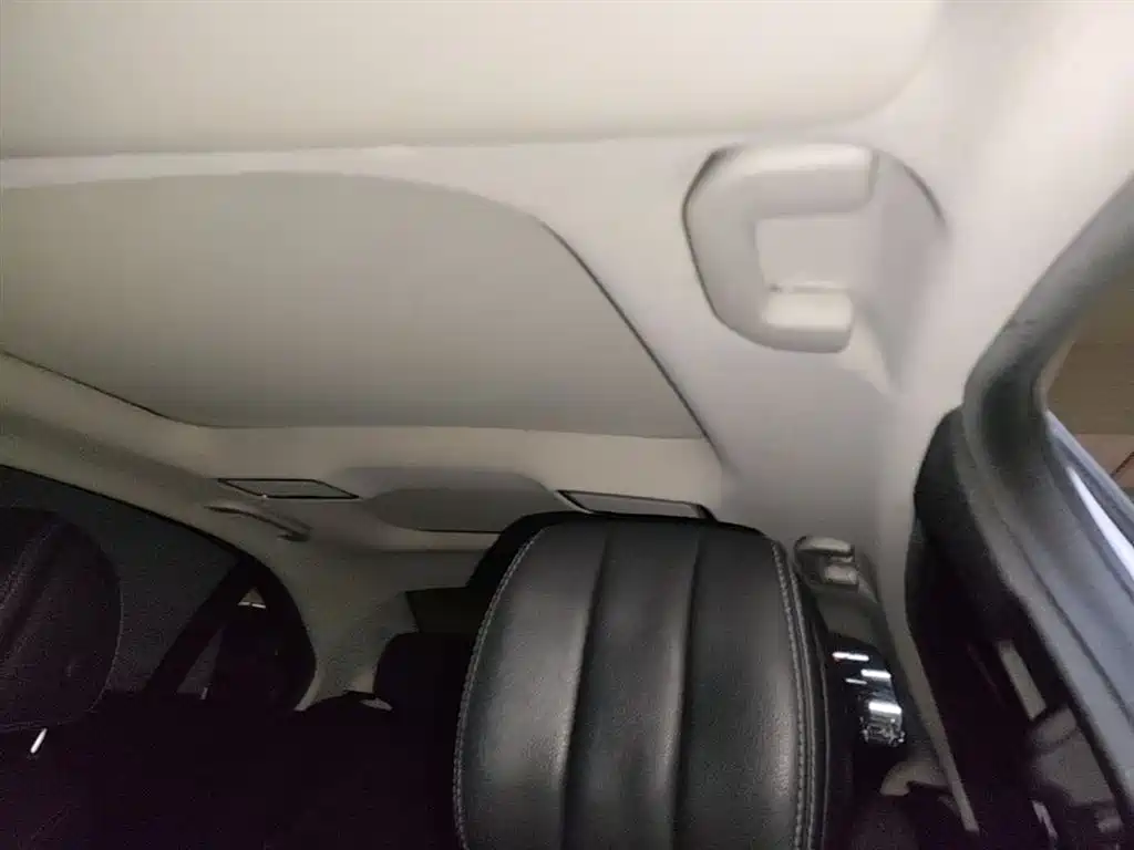 Mercedes-Benz C-Class 2019 C 260 L Sport фото 9