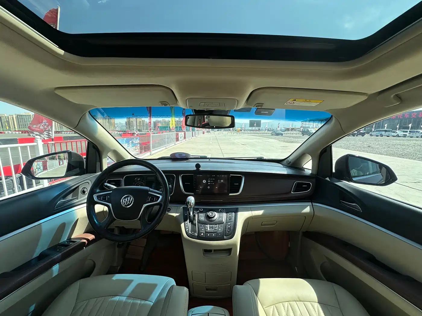 Buick GL8 2017 25S Luxury China V фото 8