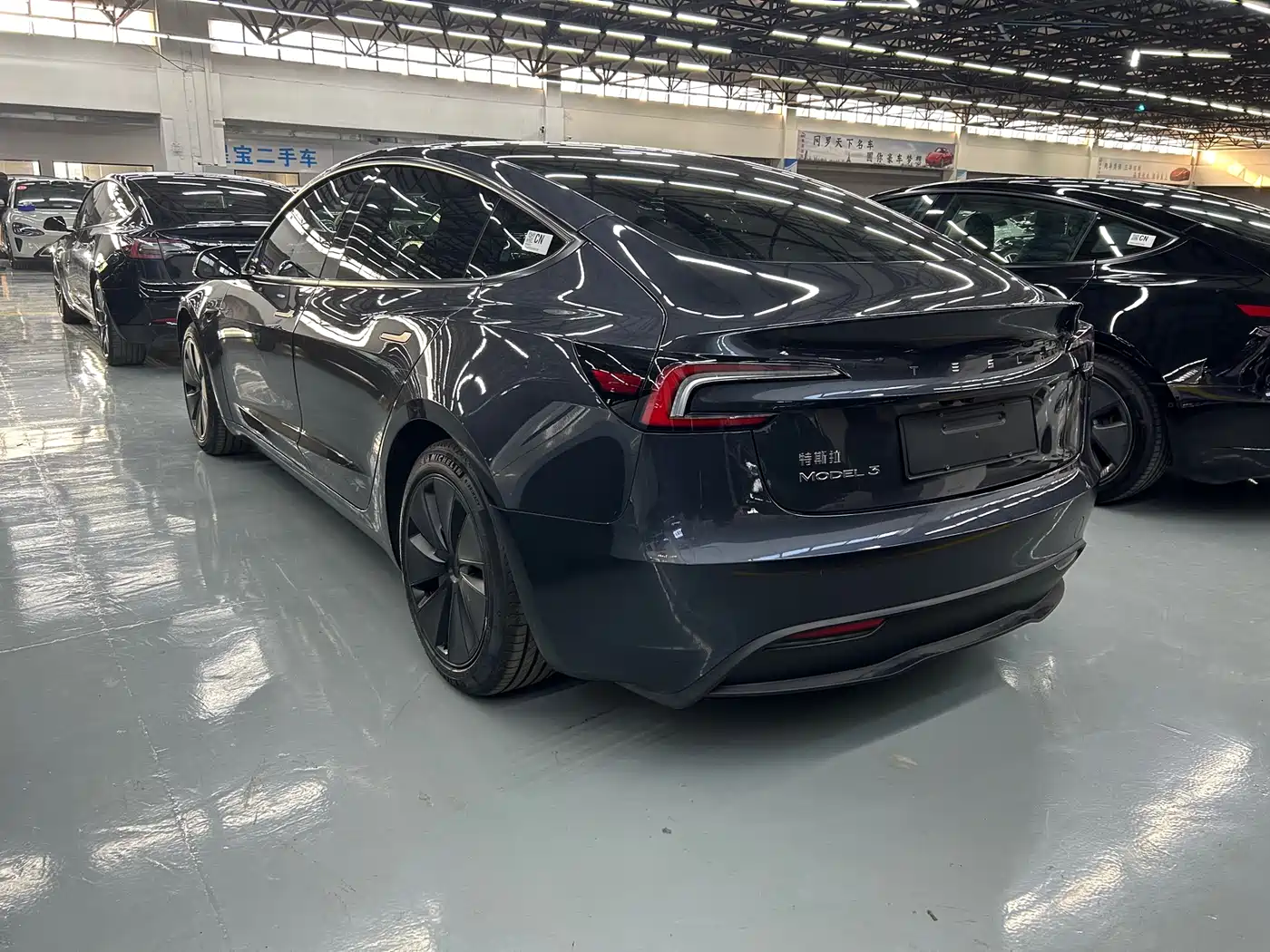 Tesla Model 3 2023 Rear-Wheel Drive фото 13