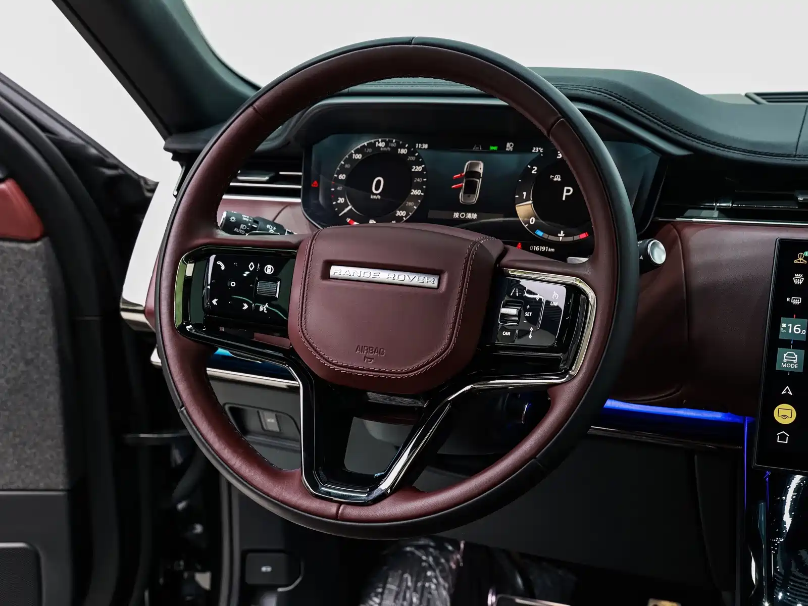 Photo 18 - Land Rover Range Rover Sport