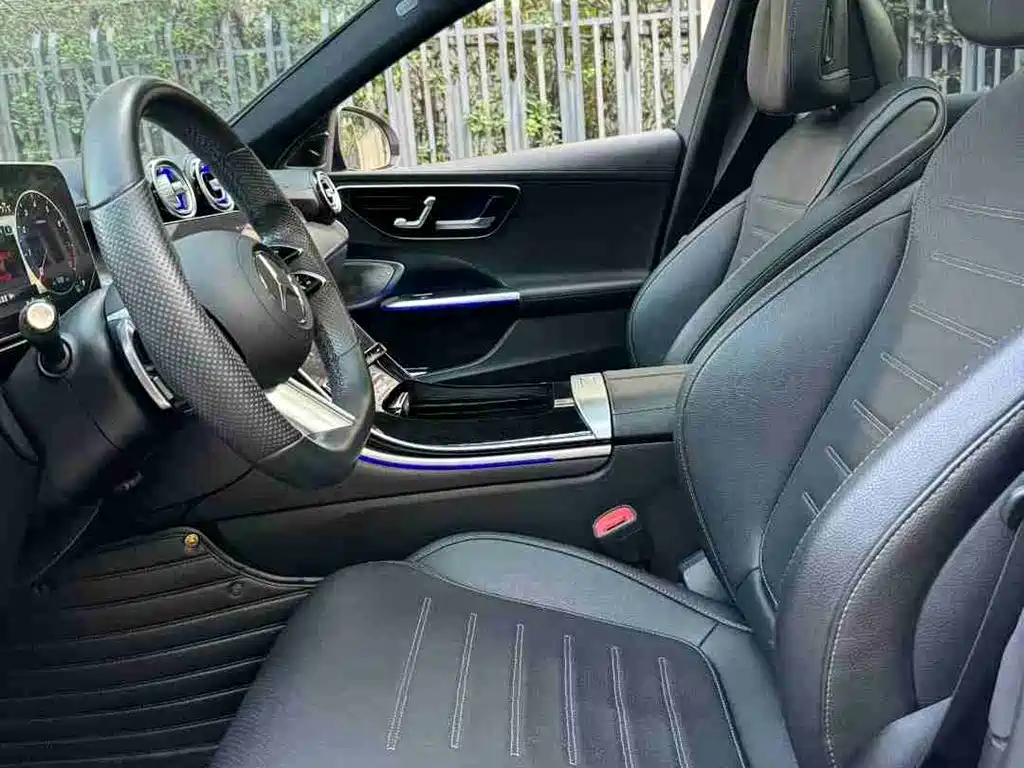 Mercedes-Benz C-Class 2022 C 260 L Night Sport Edition фото 6