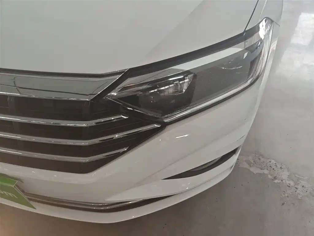 Volkswagen Sagitar 2022 280TSI DSG Surpassing Edition фото 24