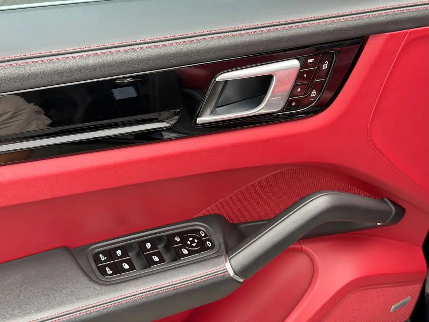 Porsche Cayenne 2019 Cayenne 3.0T фото 18
