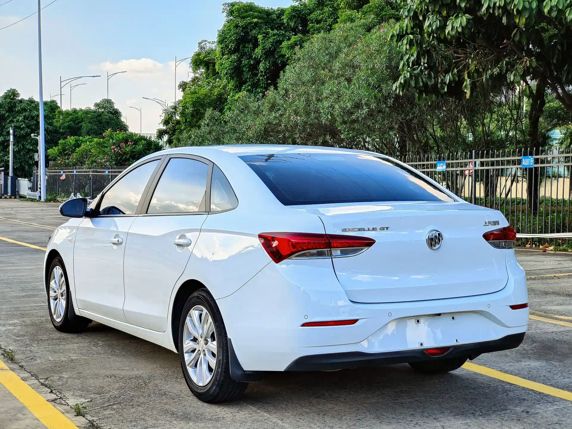Фото 5 - Buick Excelle