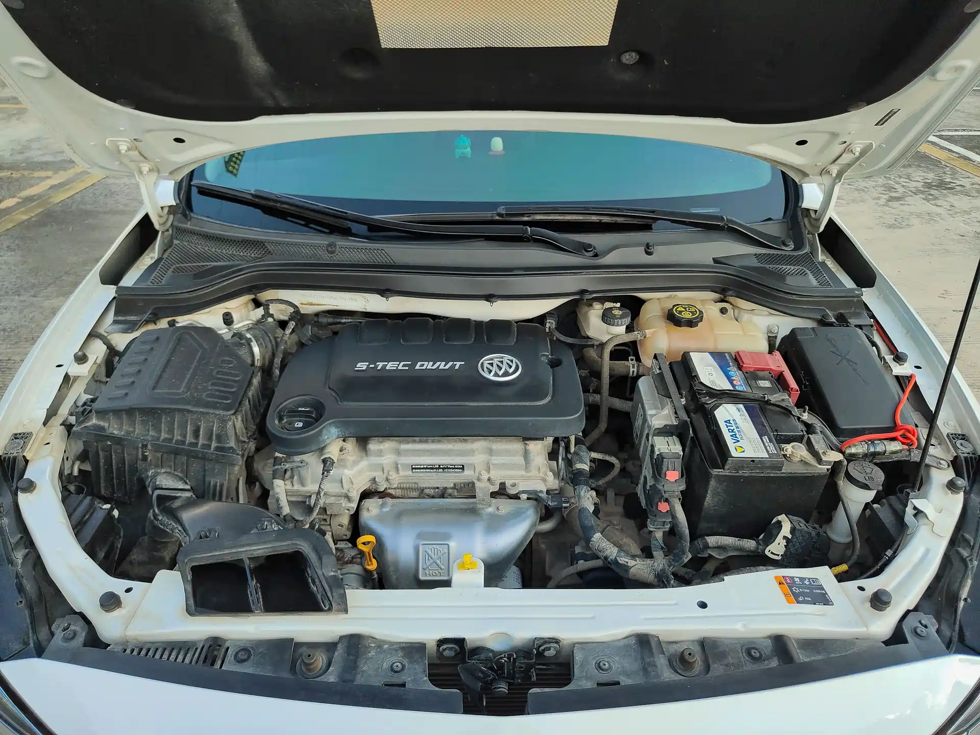 Фото 14 - Buick Excelle