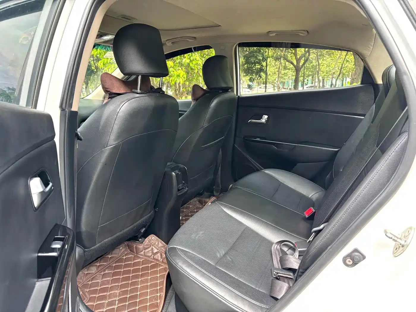 Kia K2 2015 Sedan 1.6L AT Premium фото 5