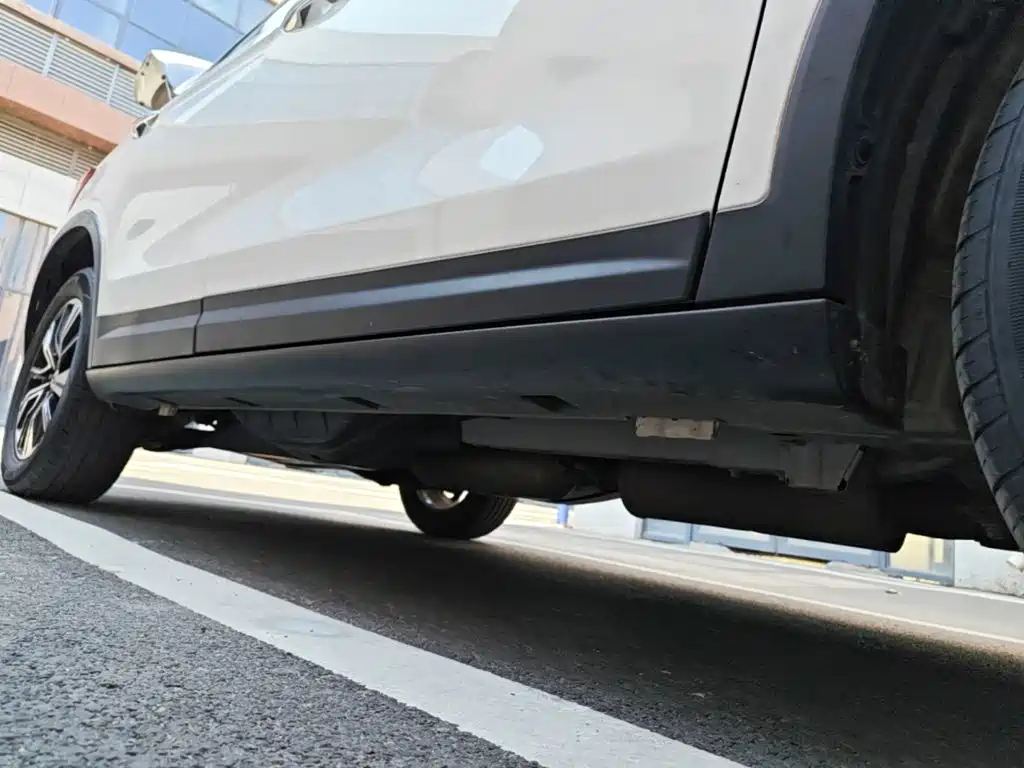 Dongfeng Aeolus Dongfeng Fengshen AX7 2018 2018 Classic 1.6T Auto Luxury
