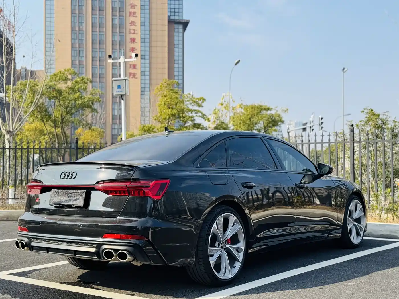 Audi A6L 2023 Facelift 45 TFSI quattro Premium Dynamic фото 7
