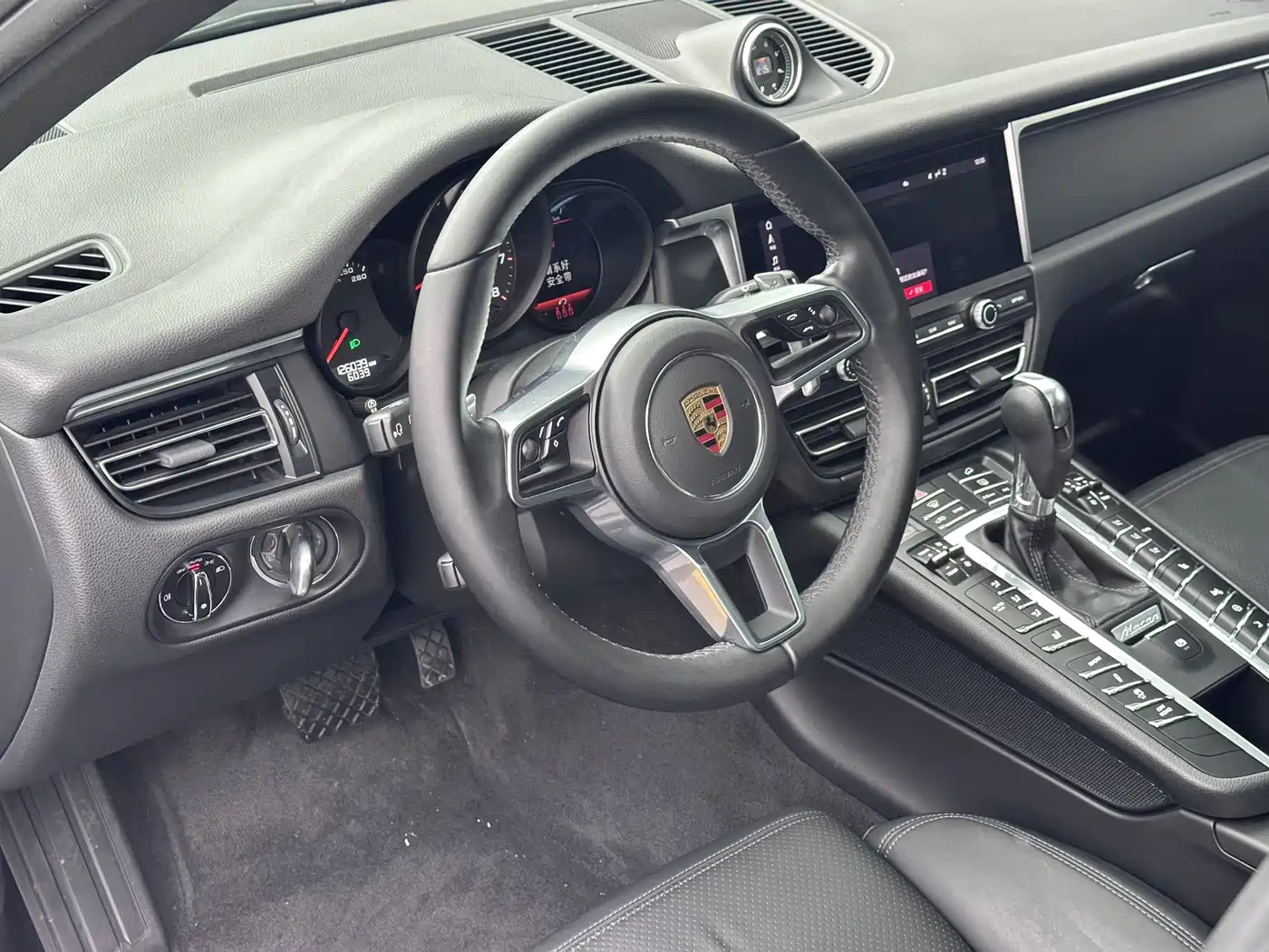 Porsche Macan 2021 Macan 2.0T фото 5