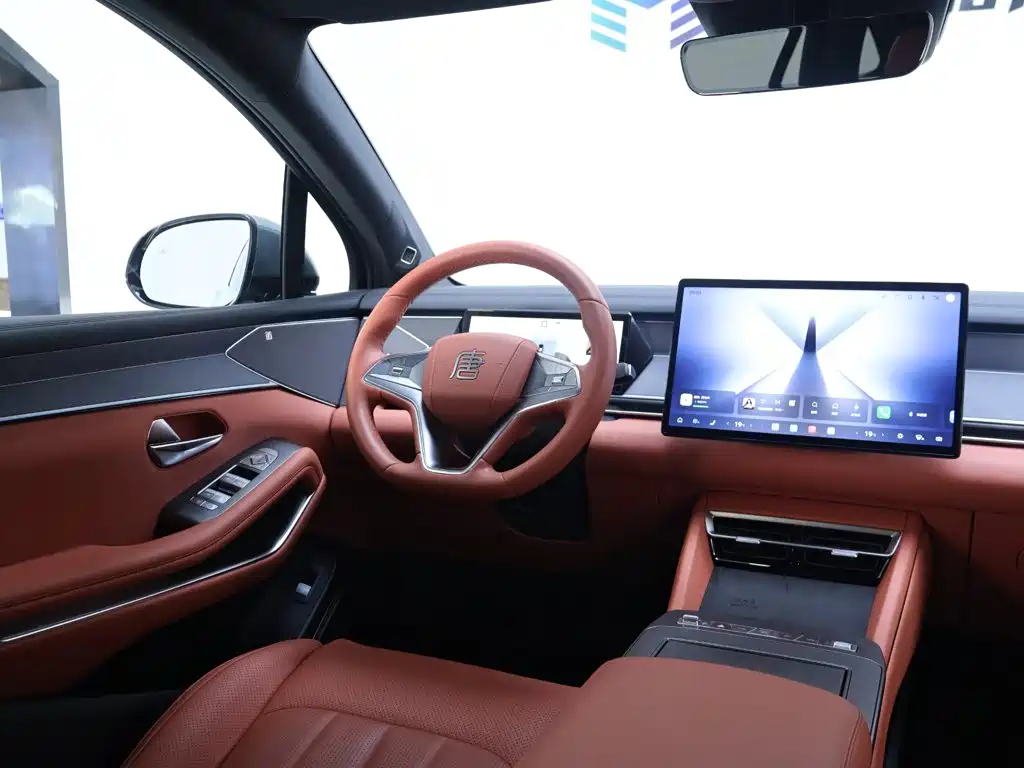 BYD Tang L 2025 2025 DM 175KM Drone Player Edition