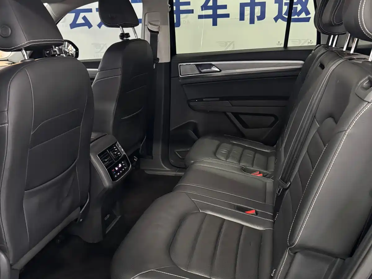 Фото 5 - Volkswagen Teramont
