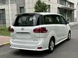 Фото 6 - Maxus G10