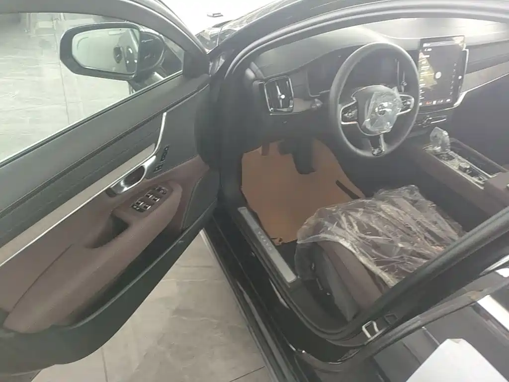 Volvo S90 2026 2026 B5 Zhiyi Luxury Edition