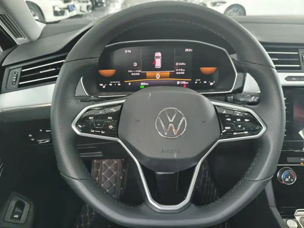 Volkswagen Magotan 2026 2023 Model 2 Million Units Commemorative Edition 280TSI DSG Leading Version