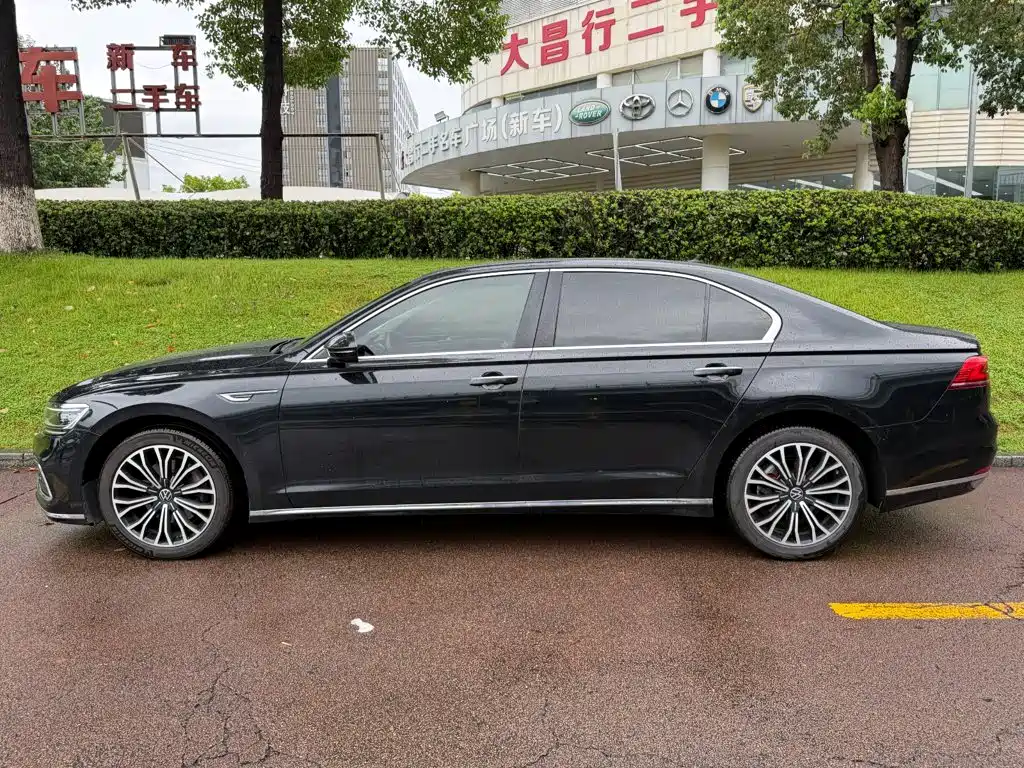 Volkswagen Phideon 2021 2021 380TSI Luxury Edition