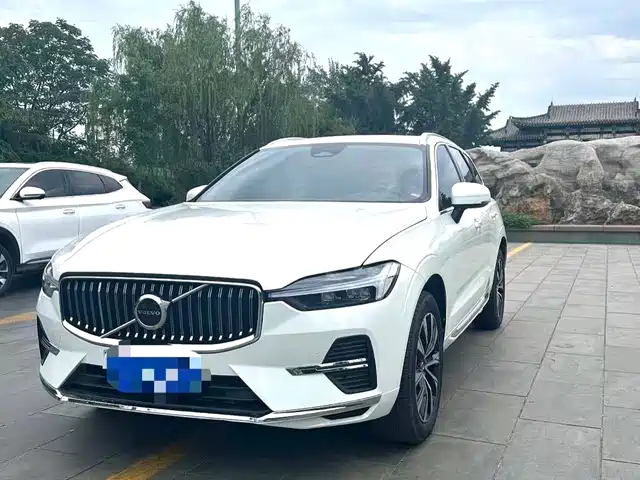 Volvo XC60 2024