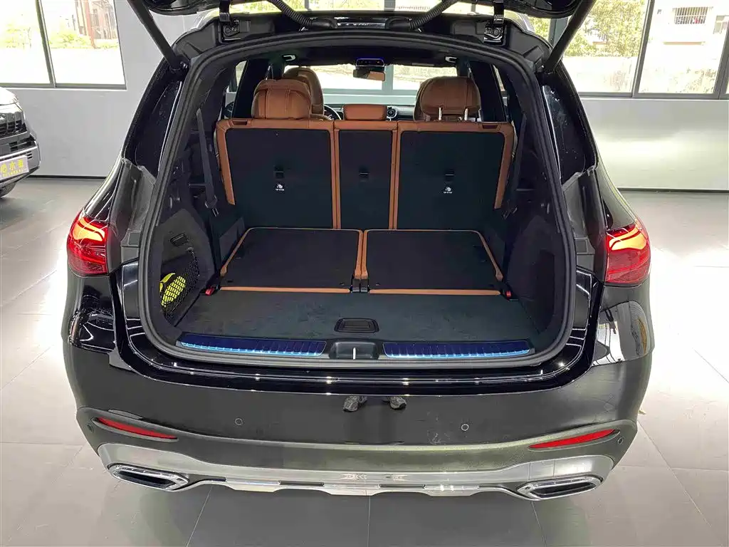 Mercedes-Benz GLC 2024 GLC 300 L 4MATIC Luxury 7-seater фото 24