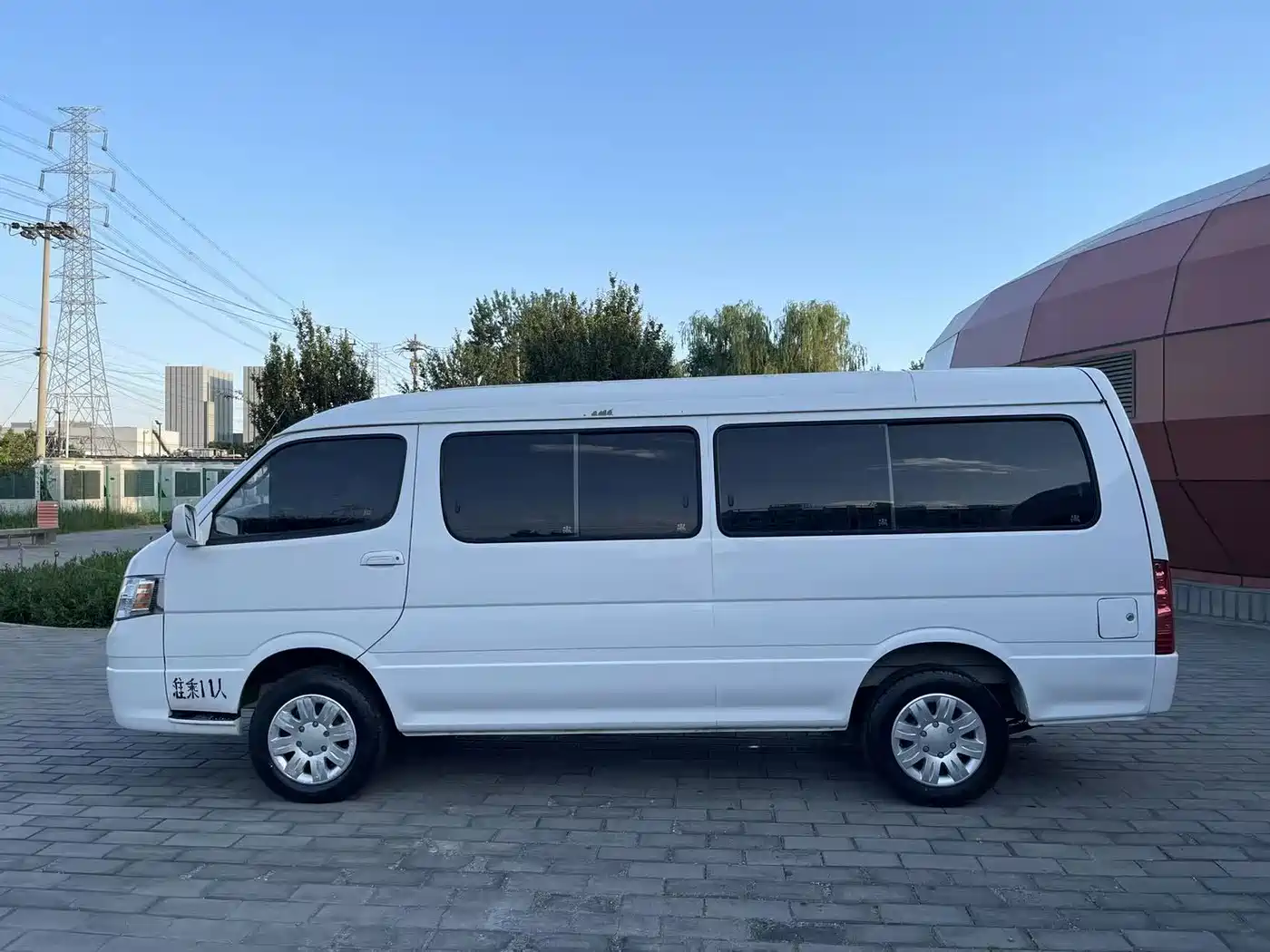 Jinbei Haise 2014 2011 2.0L 6th Gen Xianglong Classic V20