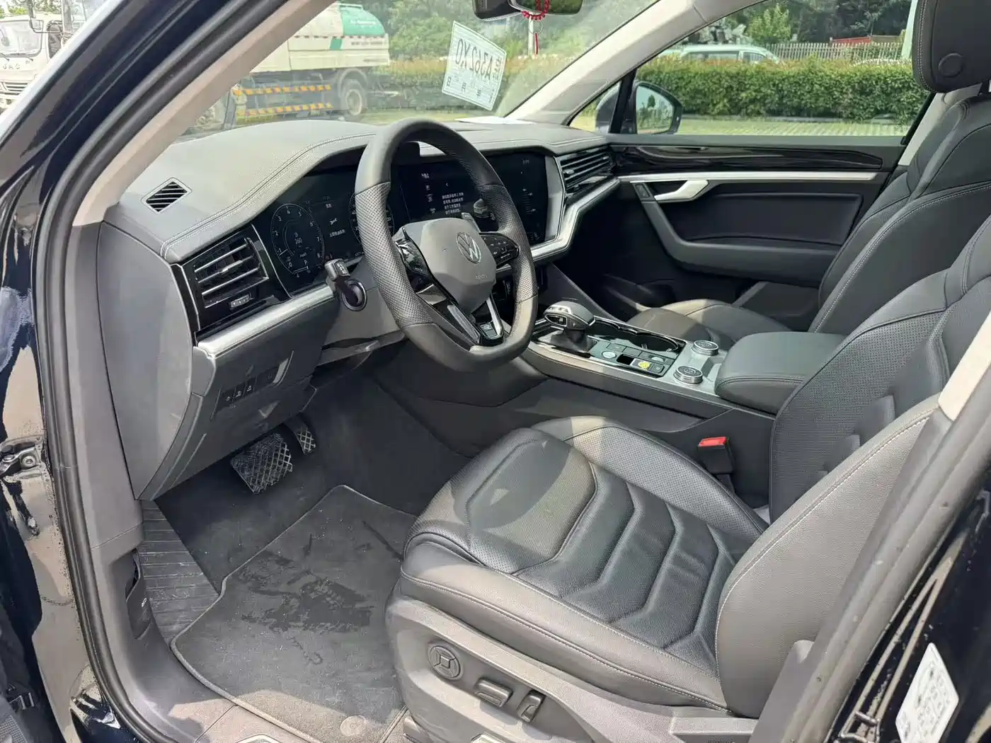 Фото 11 - Volkswagen Touareg
