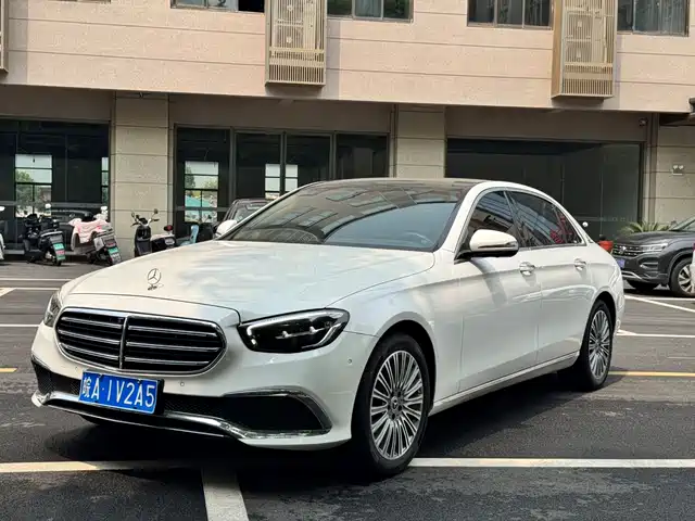 Mercedes-Benz E-Class 2023 E 300 L Luxury