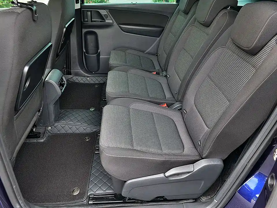 Volkswagen Sharan 2018 380TSI Comfort 7-Seater фото 15
