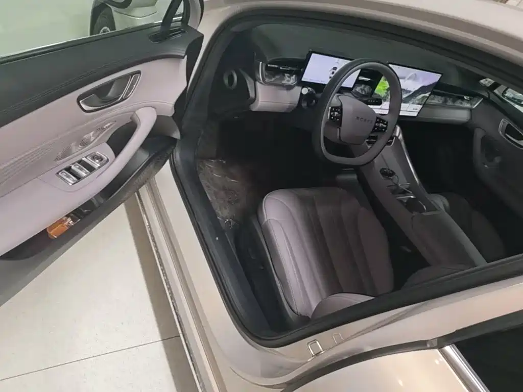 Roewe M7 DMH 2026 2025 1.5T 115km Mid-range