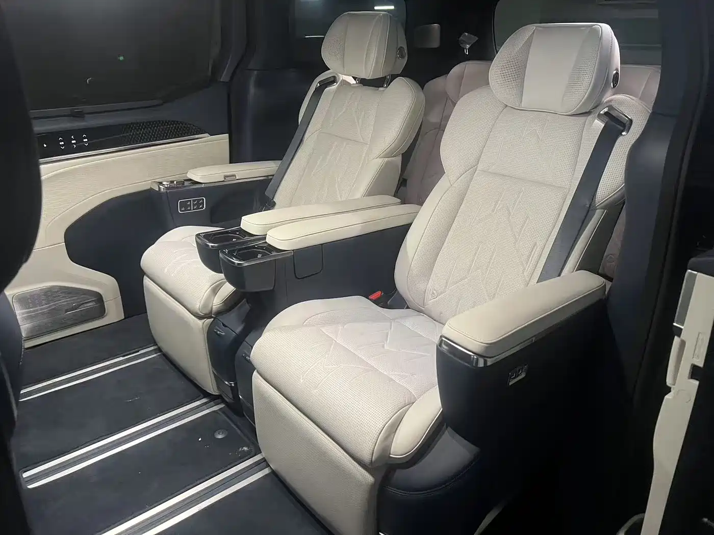 ZEEKR EXTREME KRYPTON 009