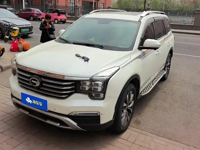 GAC TRUMPCHI GS8