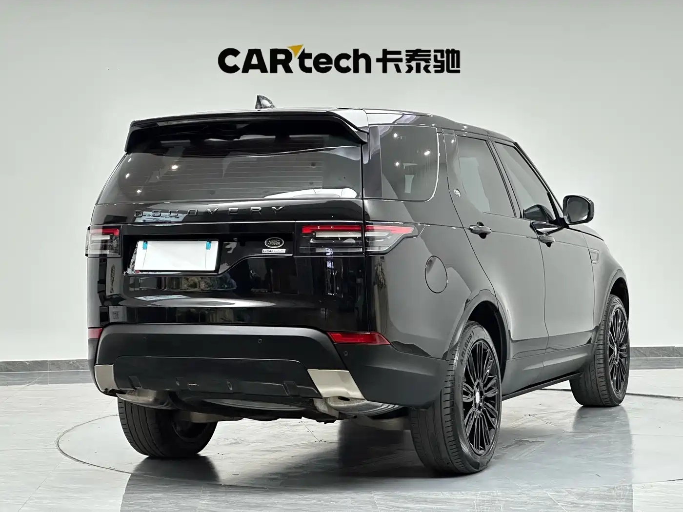 Land Rover Discovery 2017 3.0 SC V6 SE фото 6