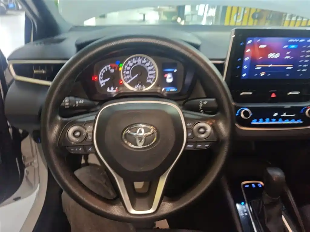 Toyota Levin 2021 185T CVT Luxury Edition фото 11