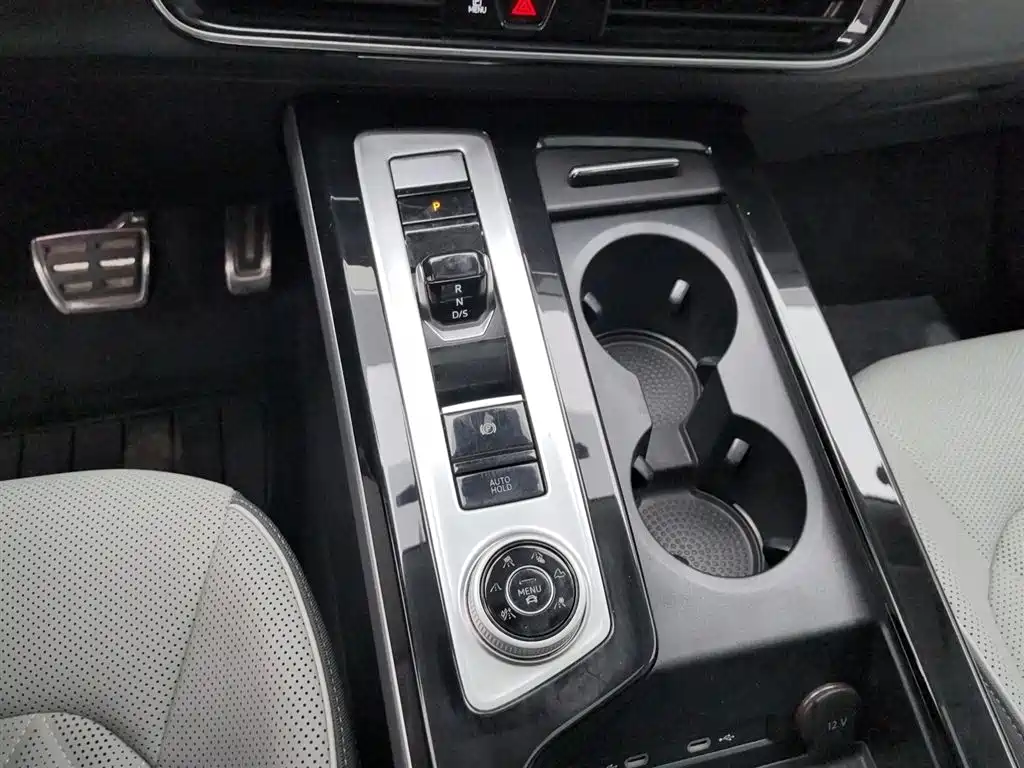 VOLKSWAGEN RANGE PATROL