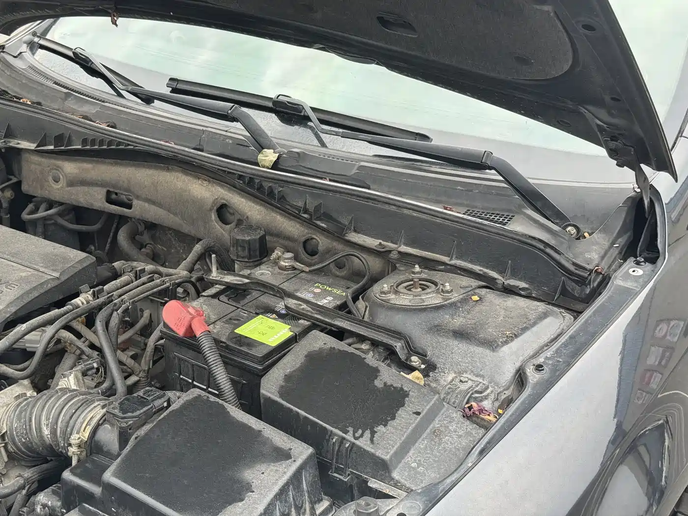 Besturn B70 2011 2010 2.0L Manual Fashion