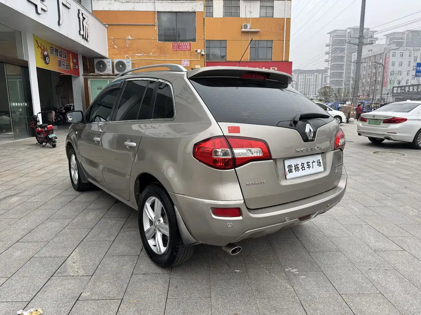 Renault Koleos (Import) 2011 2012 2.5L 2WD Comfort Navigation Edition