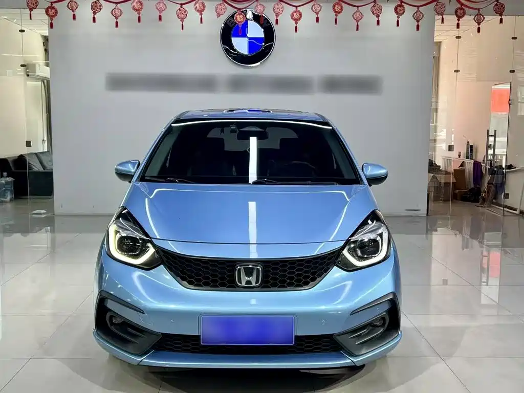 Фото 9 - Honda Fit