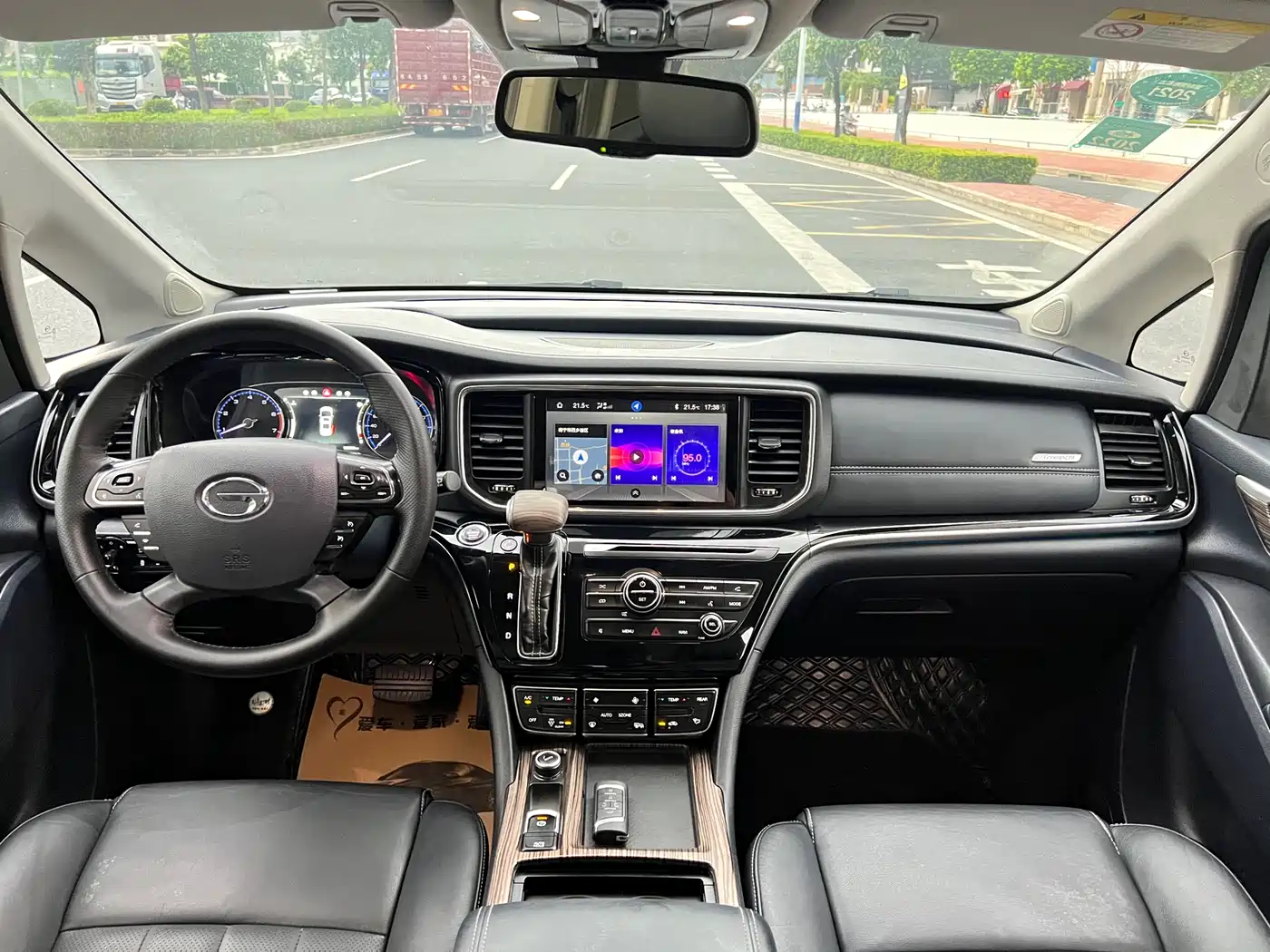 GAC Trumpchi Trumpchi M8 2020 Pilot 390T Prestige Edition фото 16