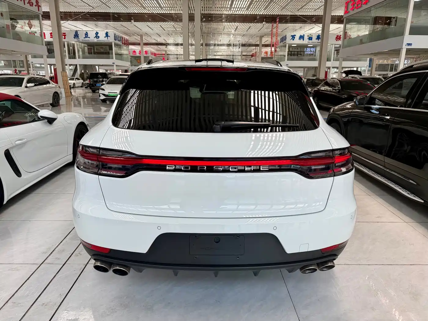 Porsche Macan 2018 Macan 2.0T фото 3