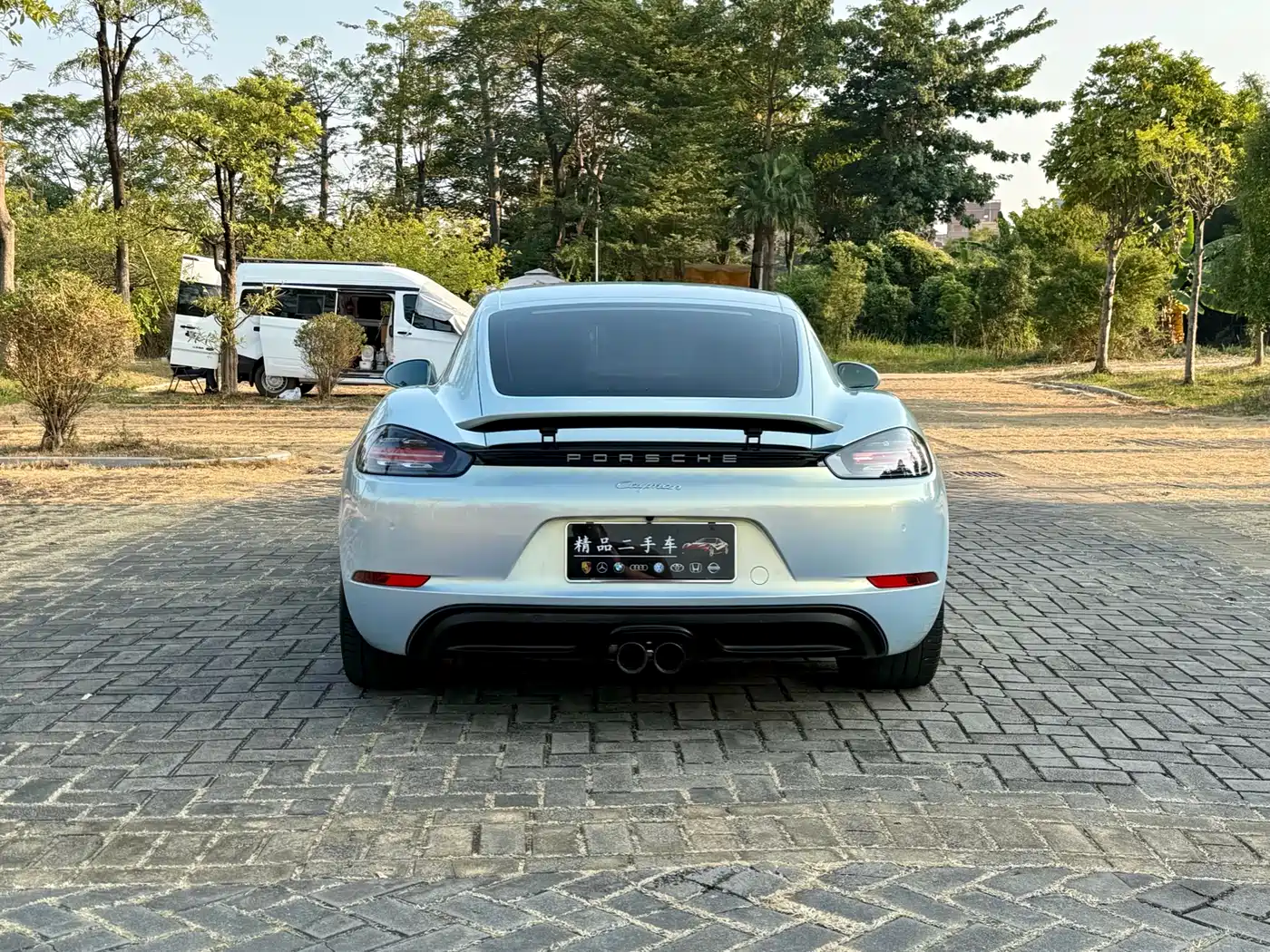 Porsche 718 2016 Cayman 2.0T фото 15
