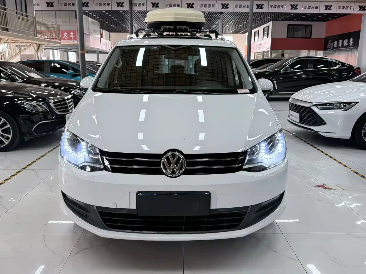 Volkswagen Sharan 2018 380TSI Premium 7-Seater