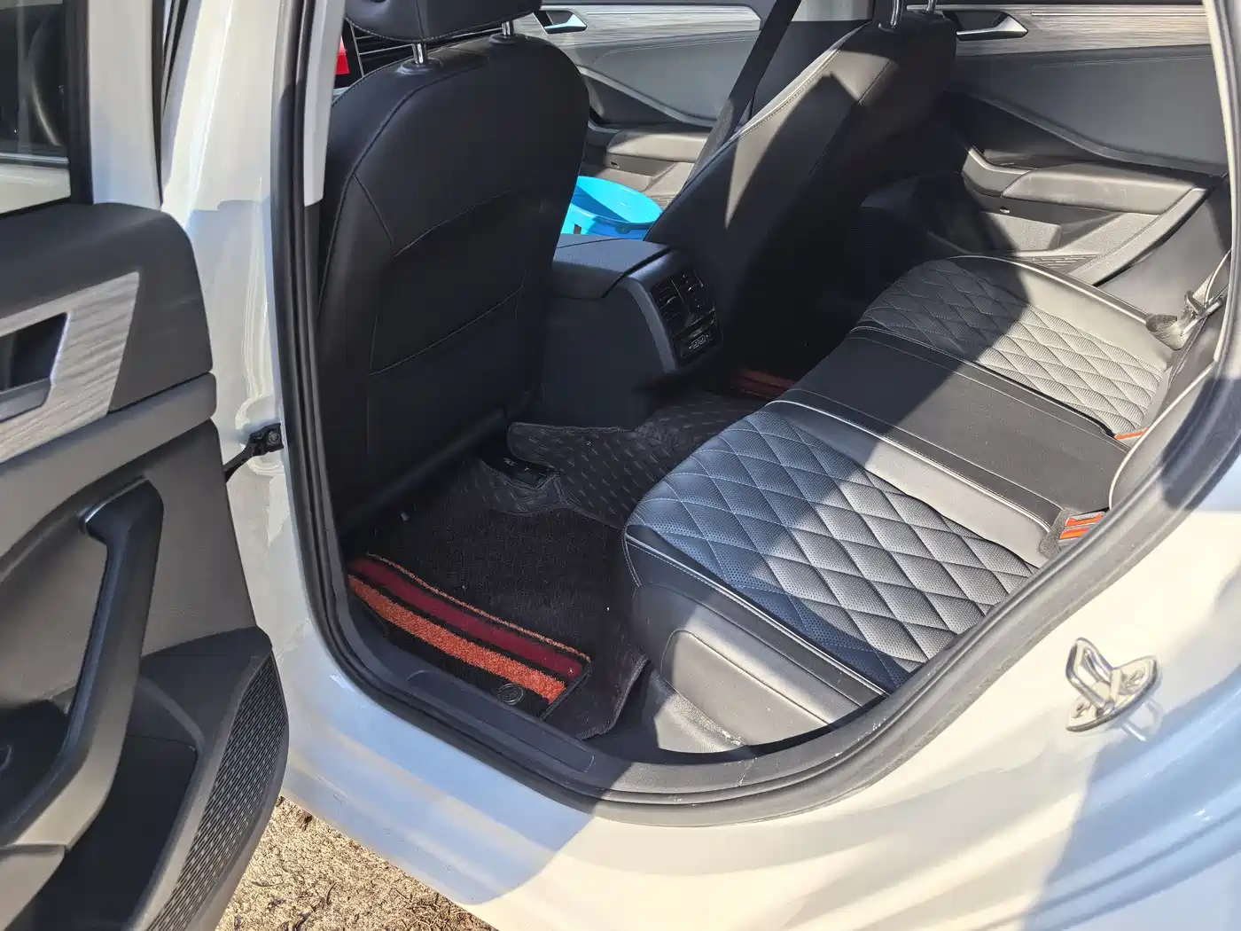 Volkswagen Sagitar 2024 300TSI DSG Surpass Edition фото 7